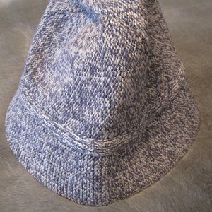 LIZ CLAIBORNE BLUE WOOL BLEND BUCKET HAT